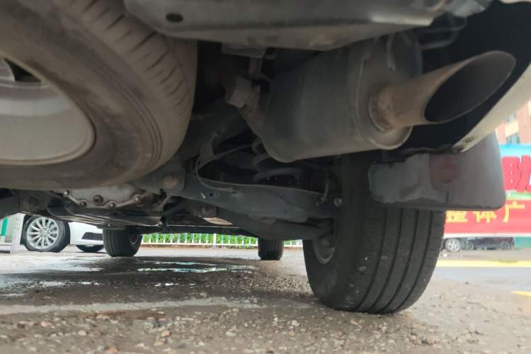Used Nissan Patrol 2018 Y62 4.0 XE Middle East Chassis Rear Right