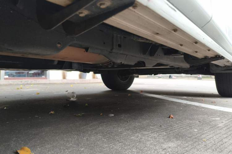 Used Nissan Patrol 2018 Y62 4.0 XE Middle East Chassis Rear Right