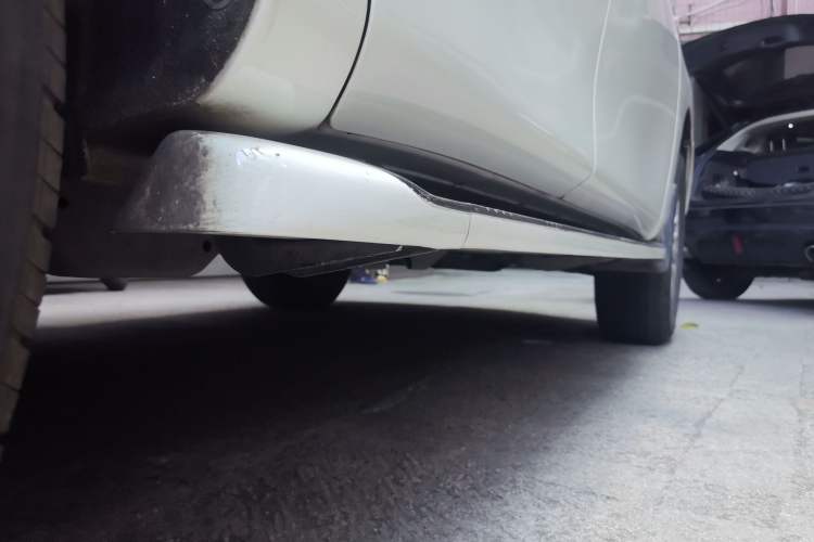 Used Nissan Patrol 2018 4.0L LinkedIn Edition Chassis Rear Right