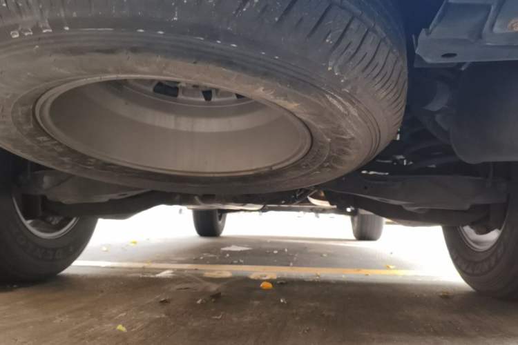 Used Nissan Patrol 2018 Y62 4.0 XE Middle East Chassis Rear