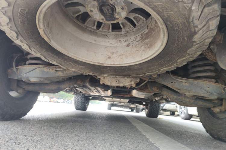 Used Nissan Patrol 2018 Y62 4.0 XE Middle East Chassis Rear