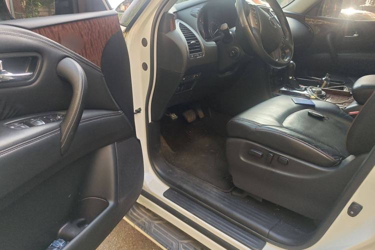 Used Nissan Patrol 2018 5.6L Standard Version Driver Seat