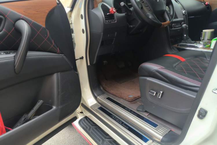 Used Nissan Patrol  Driver Seat