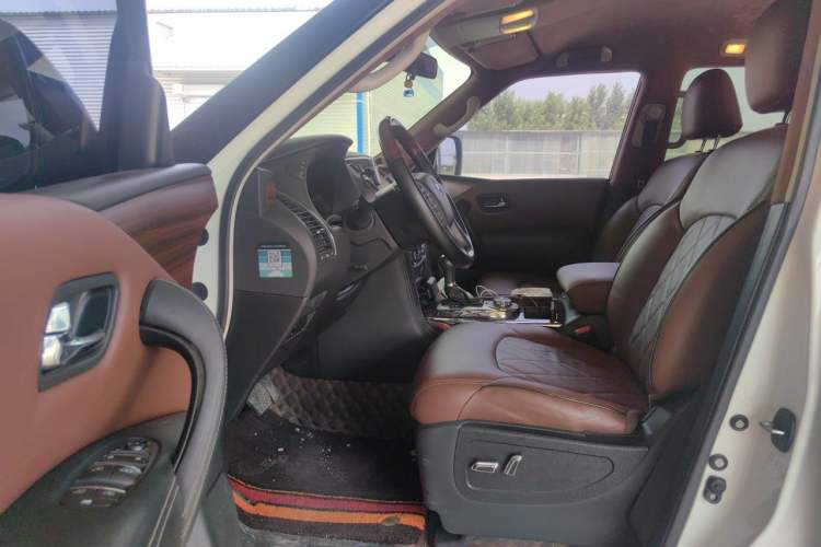 Used Nissan Patrol 2018 4.0L SE Middle East Version Driver Seat