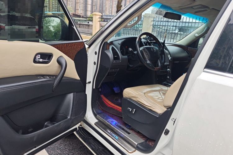 Used Nissan Patrol  Driver Seat
