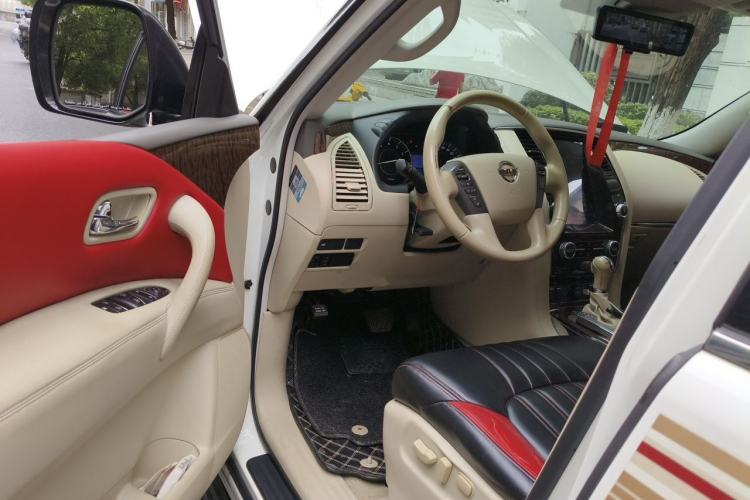 Used Nissan Patrol  Driver Seat