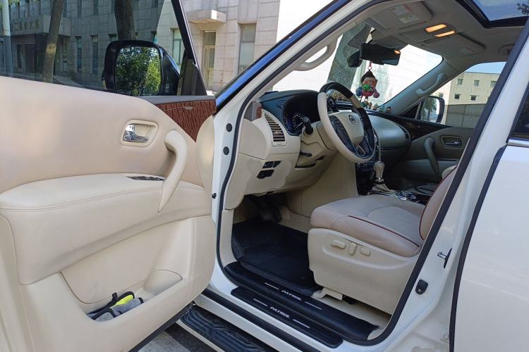 Used Nissan Patrol  Driver Seat