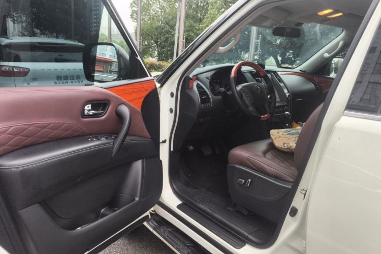 Used Nissan Patrol  Driver Seat