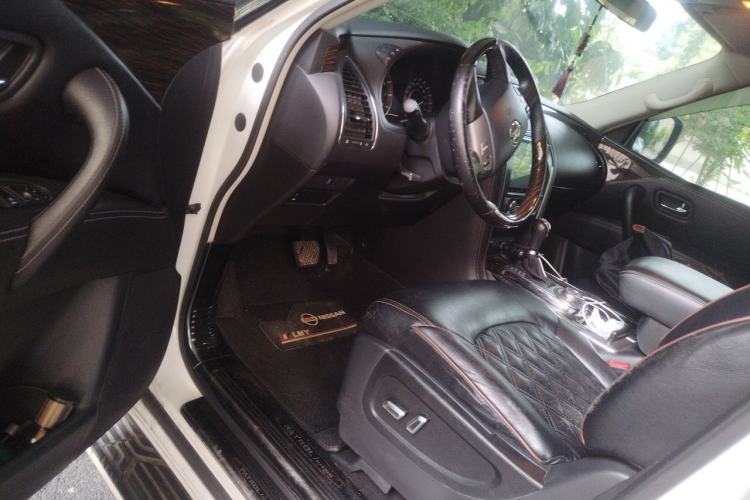 Used Nissan Patrol  Driver Seat