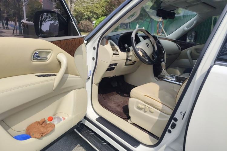Used Nissan Patrol 2018 4.0L Automatic 7-Seater Middle East Version Driver Seat