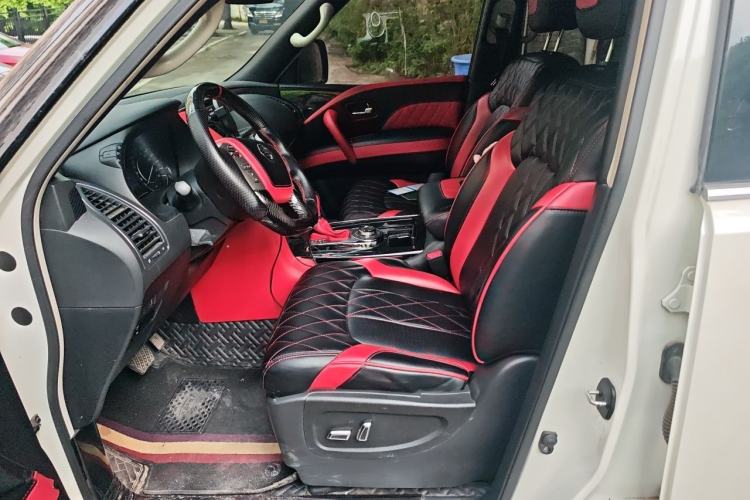 Used Nissan Patrol 2018 4.0L LinkedIn Edition Driver Seat