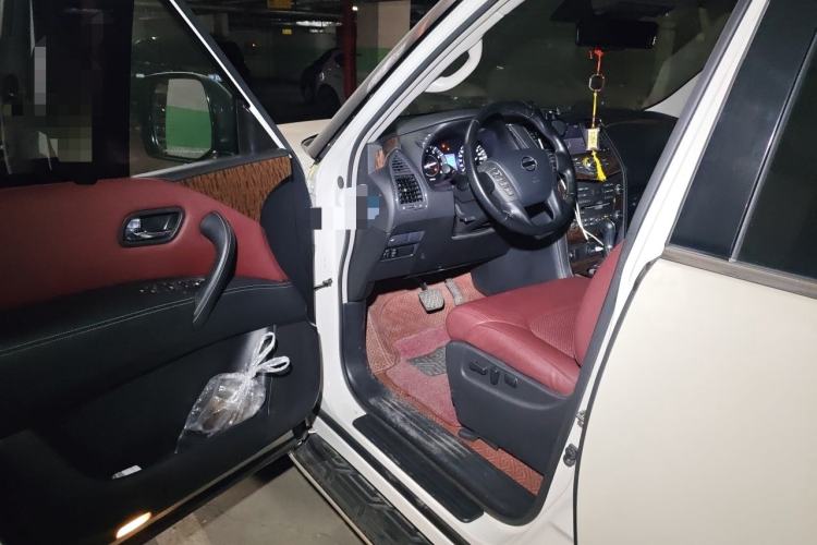 Used Nissan Patrol  Driver Seat