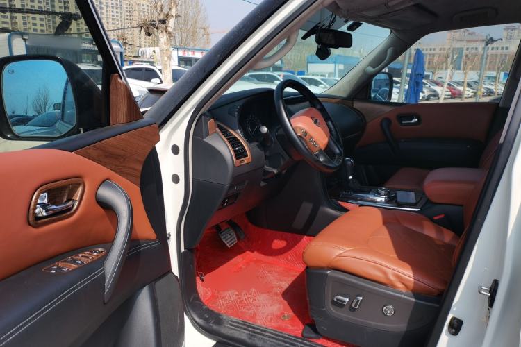 Used Nissan Patrol 2018 4.0L Automatic 7-Seater Middle East Version Driver Seat