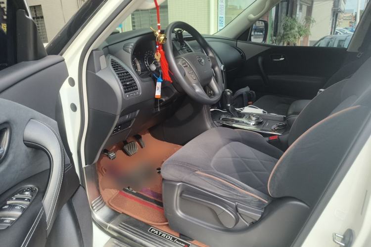 Used Nissan Patrol  Driver Seat