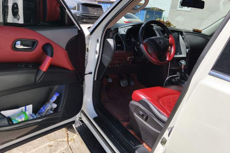 Used Nissan Patrol  Driver Seat