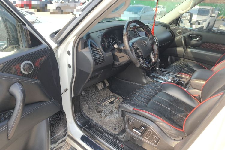 Used Nissan Patrol 2018 4.0L LinkedIn Edition Driver Seat