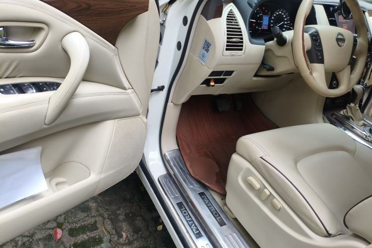Used Nissan Patrol  Driver Seat