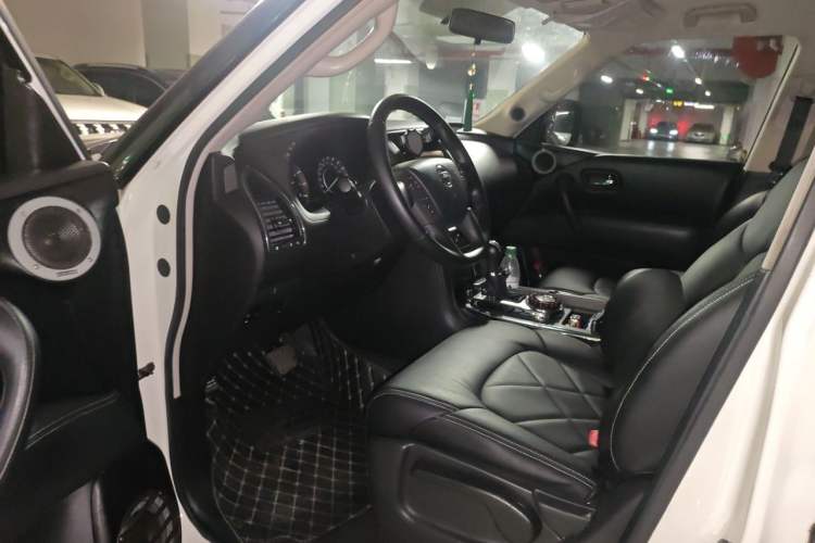Used Nissan Patrol  Driver Seat