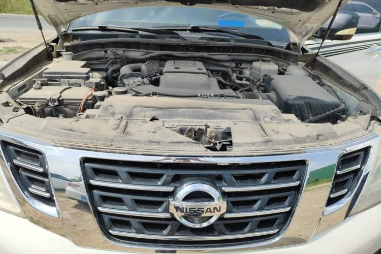 Used Nissan Patrol 2018 4.0L Flagship Model Engine Bay