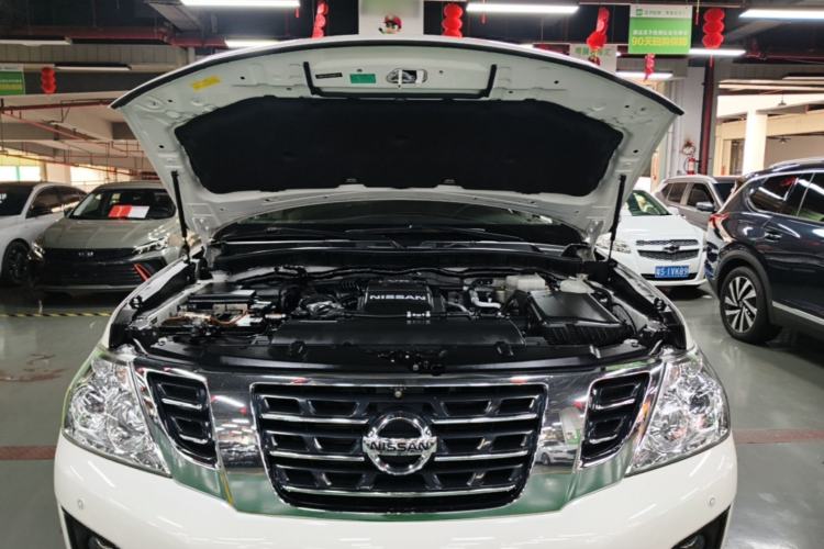 Used Nissan Patrol 2018 Y62 4.0 XE Middle East Engine Bay