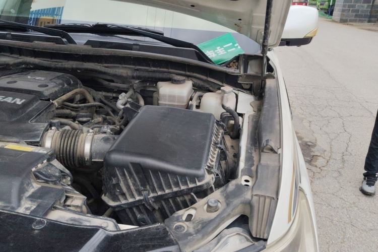 Used Nissan Patrol  Engine Bay Left