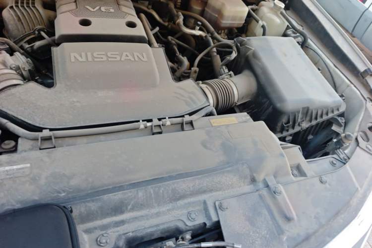 Used Nissan Patrol 2018 4.0L SE Middle East Version Engine Bay Left
