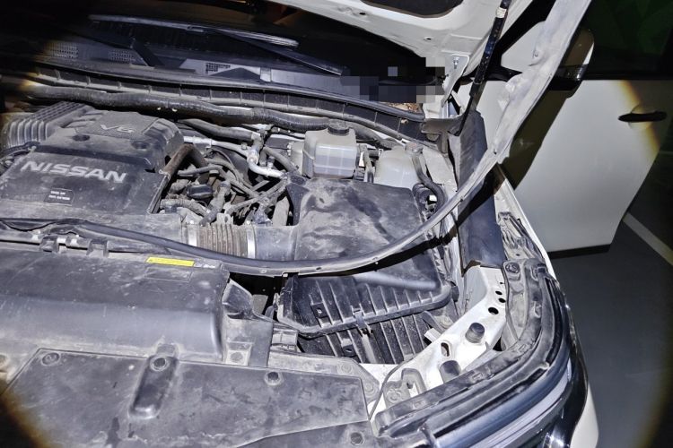 Used Nissan Patrol 2018 4.0L LinkedIn Edition Engine Bay Left
