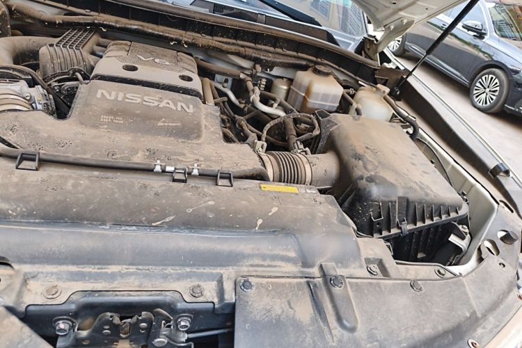 Used Nissan Patrol 2018 4.0L LinkedIn Edition Engine Bay Left