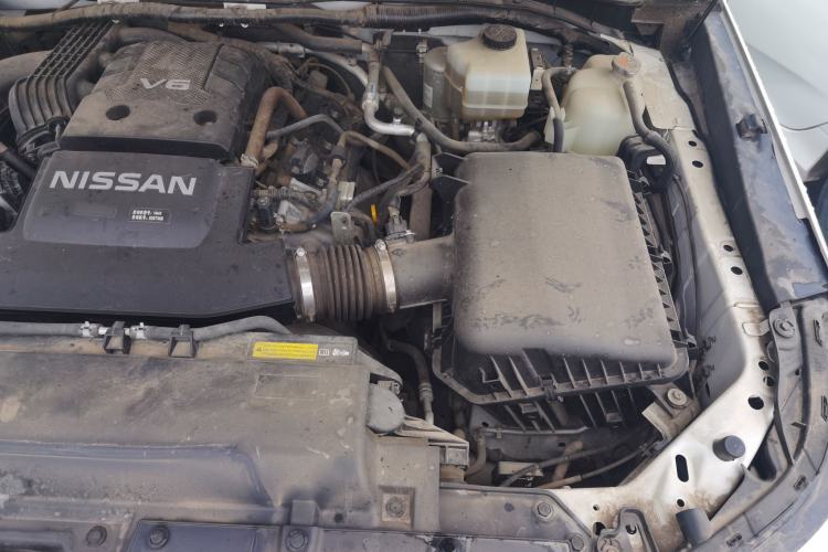 Used Nissan Patrol 2018 4.0L LinkedIn Edition Engine Bay Left