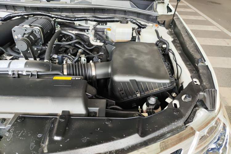 Used Nissan Patrol 2018 4.0L Flagship Model Engine Bay Left