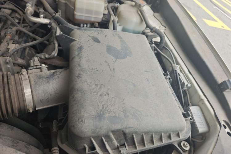 Used Nissan Patrol  Engine Bay Left