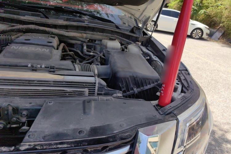 Used Nissan Patrol 2018 4.0L LinkedIn Edition Engine Bay Left