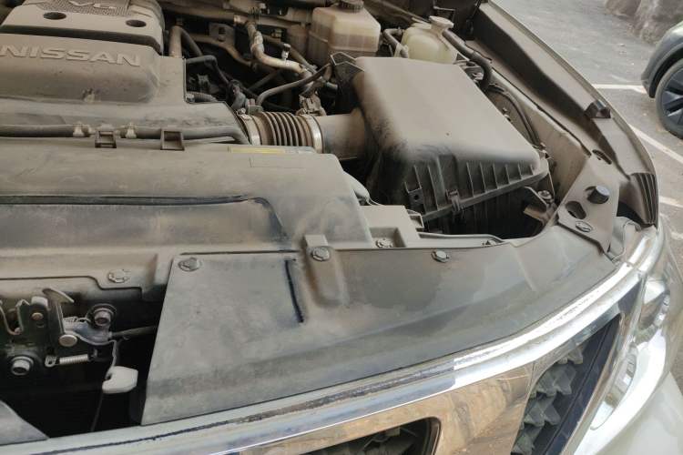 Used Nissan Patrol 2018 4.0L LinkedIn Edition Engine Bay Left