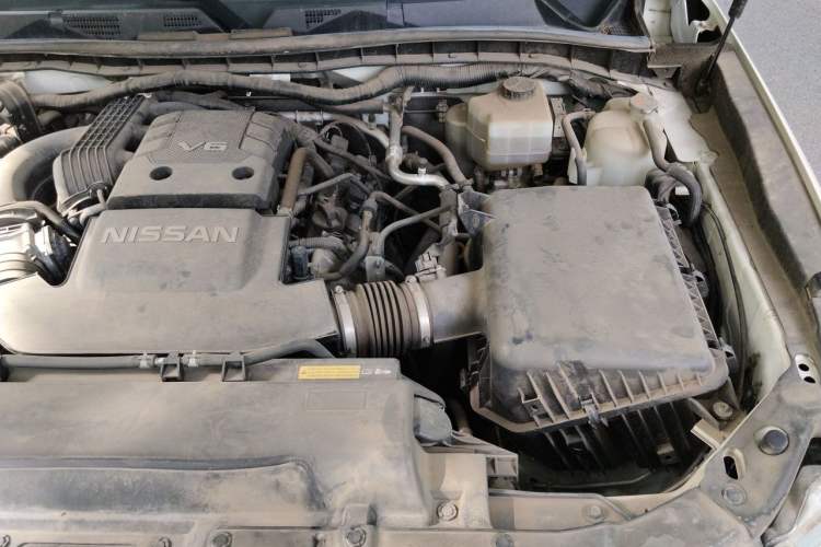 Used Nissan Patrol  Engine Bay Left