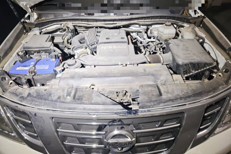 Used Nissan Patrol  Engine Bay