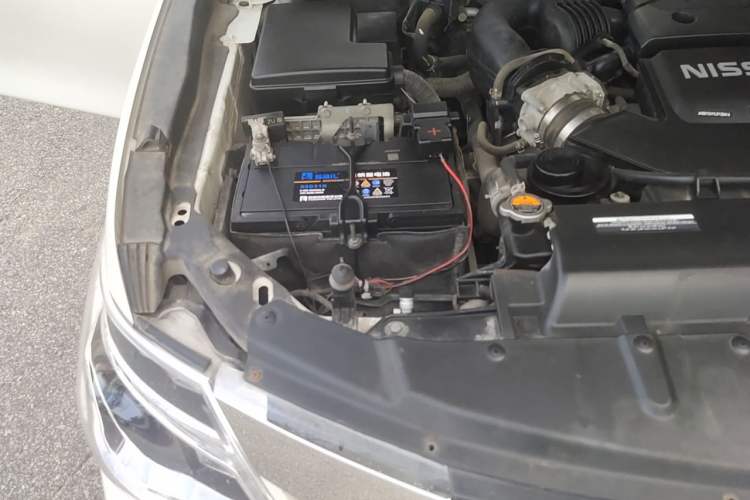 Used Nissan Patrol 2018 4.0L Automatic 7-Seater Middle East Version Engine Bay Right