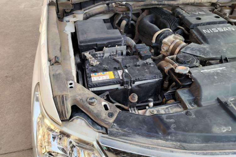 Used Nissan Patrol 2018 4.0L LinkedIn Edition Engine Bay Right
