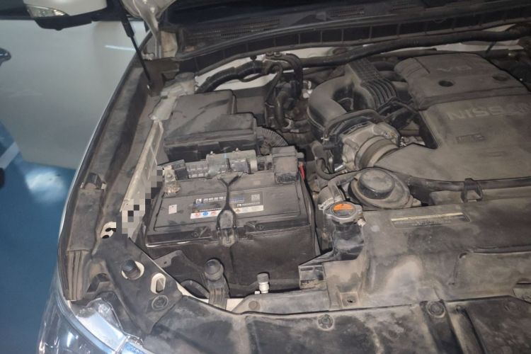 Used Nissan Patrol 2018 4.0L LinkedIn Edition Engine Bay Right