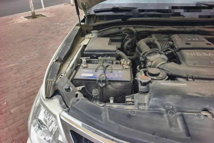 Used Nissan Patrol  Engine Bay Right