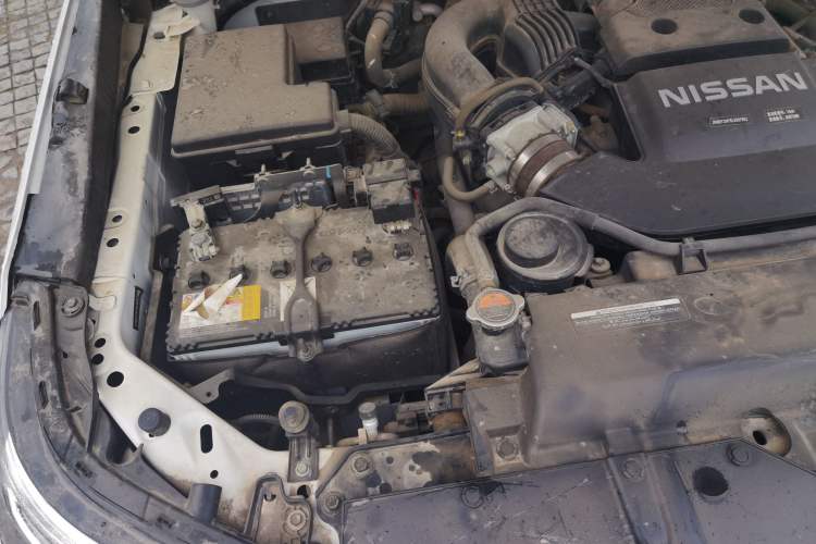 Used Nissan Patrol 2018 4.0L LinkedIn Edition Engine Bay Right
