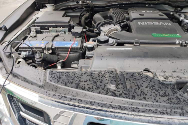 Used Nissan Patrol  Engine Bay Right
