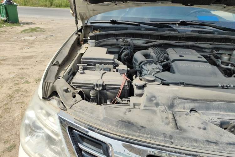 Used Nissan Patrol 2018 4.0L Flagship Model Engine Bay Right