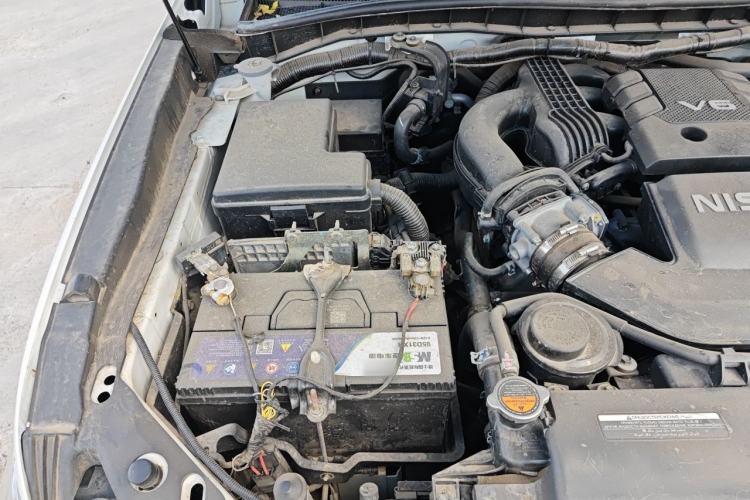 Used Nissan Patrol 2018 4.0L LinkedIn Edition Engine Bay Right