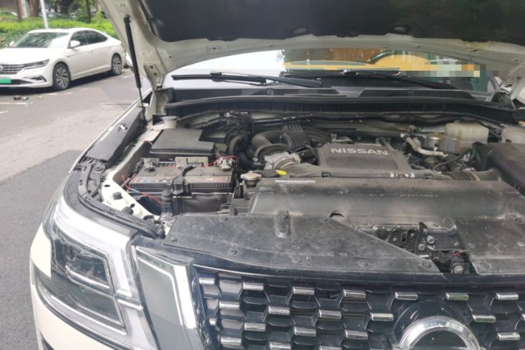 Used Nissan Patrol 2018 4.0L LinkedIn Edition Engine Bay Right