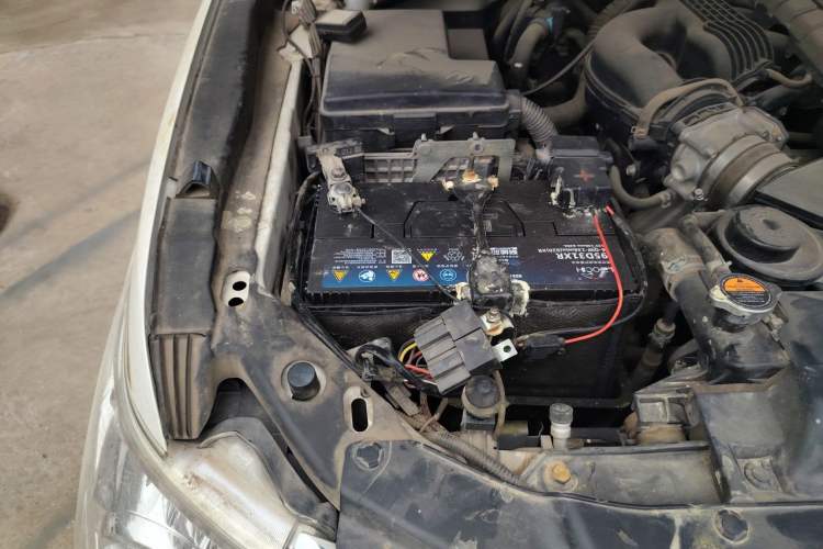 Used Nissan Patrol 2018 4.0L Automatic 7-Seater Middle East Version Engine Bay Right