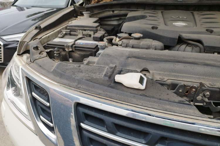 Used Nissan Patrol 2018 5.6L Standard Version Engine Bay Right