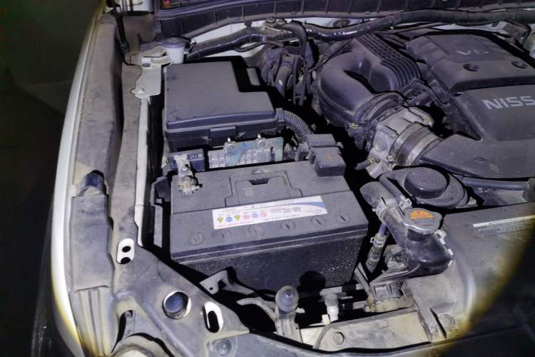 Used Nissan Patrol 2018 4.0L Automatic 7-Seater Middle East Version Engine Bay Right