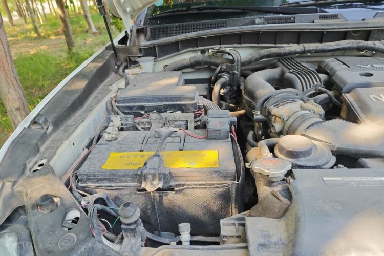 Used Nissan Patrol 2018 4.0L LinkedIn Edition Engine Bay Right