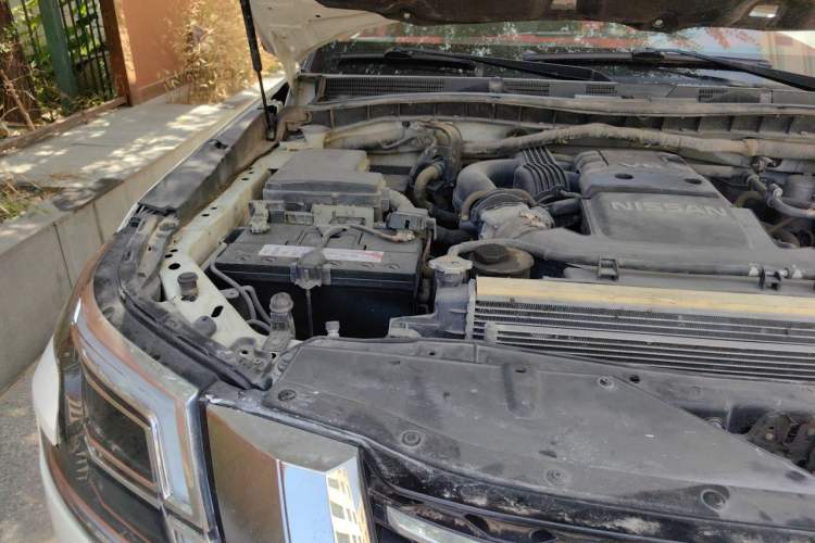 Used Nissan Patrol 2018 4.0L LinkedIn Edition Engine Bay Right