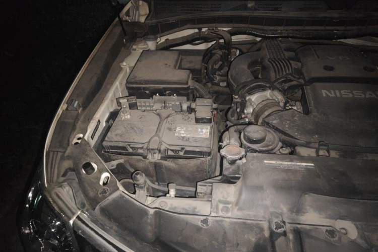 Used Nissan Patrol 2018 4.0L LinkedIn Edition Engine Bay Right